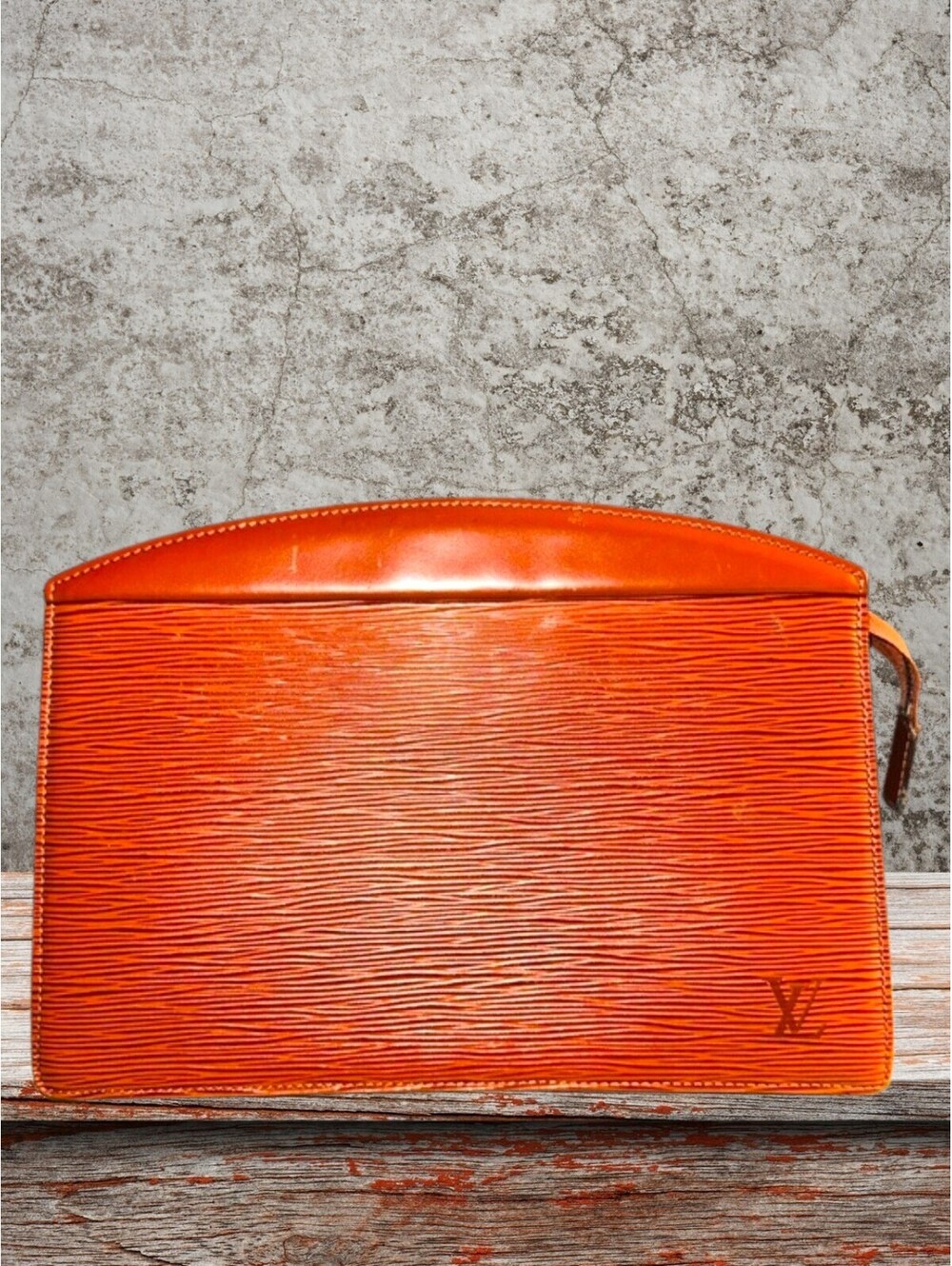 Louis Vuitton Trousse Crete Mandarin Epi Leather Vintage 1992 Clutch France